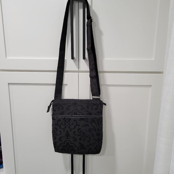 Thirty One Shoulder Bag Purse in Retired Black Parisian Jaquard - Picture 2 of 12
